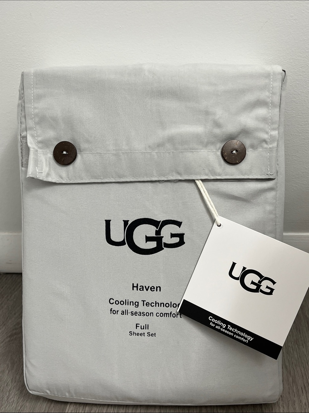 UGG Haven cooling technology full size sheet set stone ( light grey)